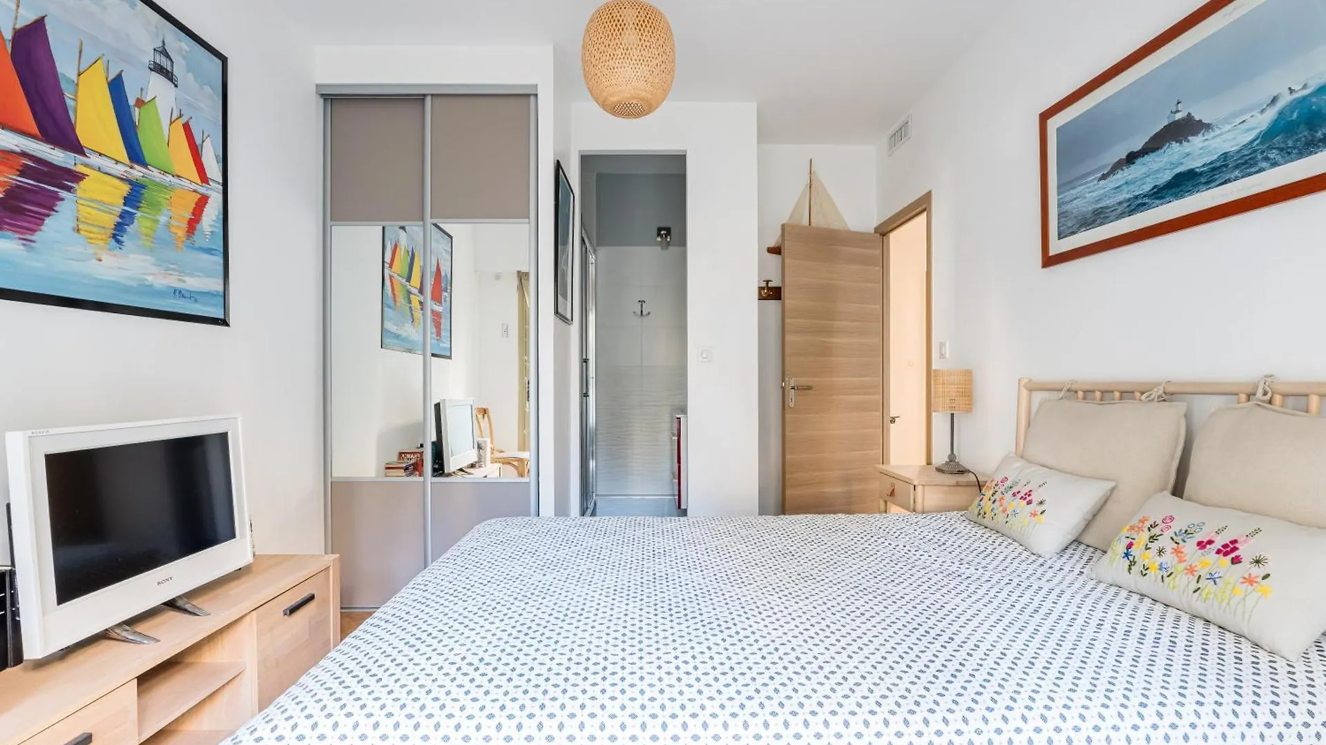Hesperides Par Dodo A Cassis Apartment 0*,  France